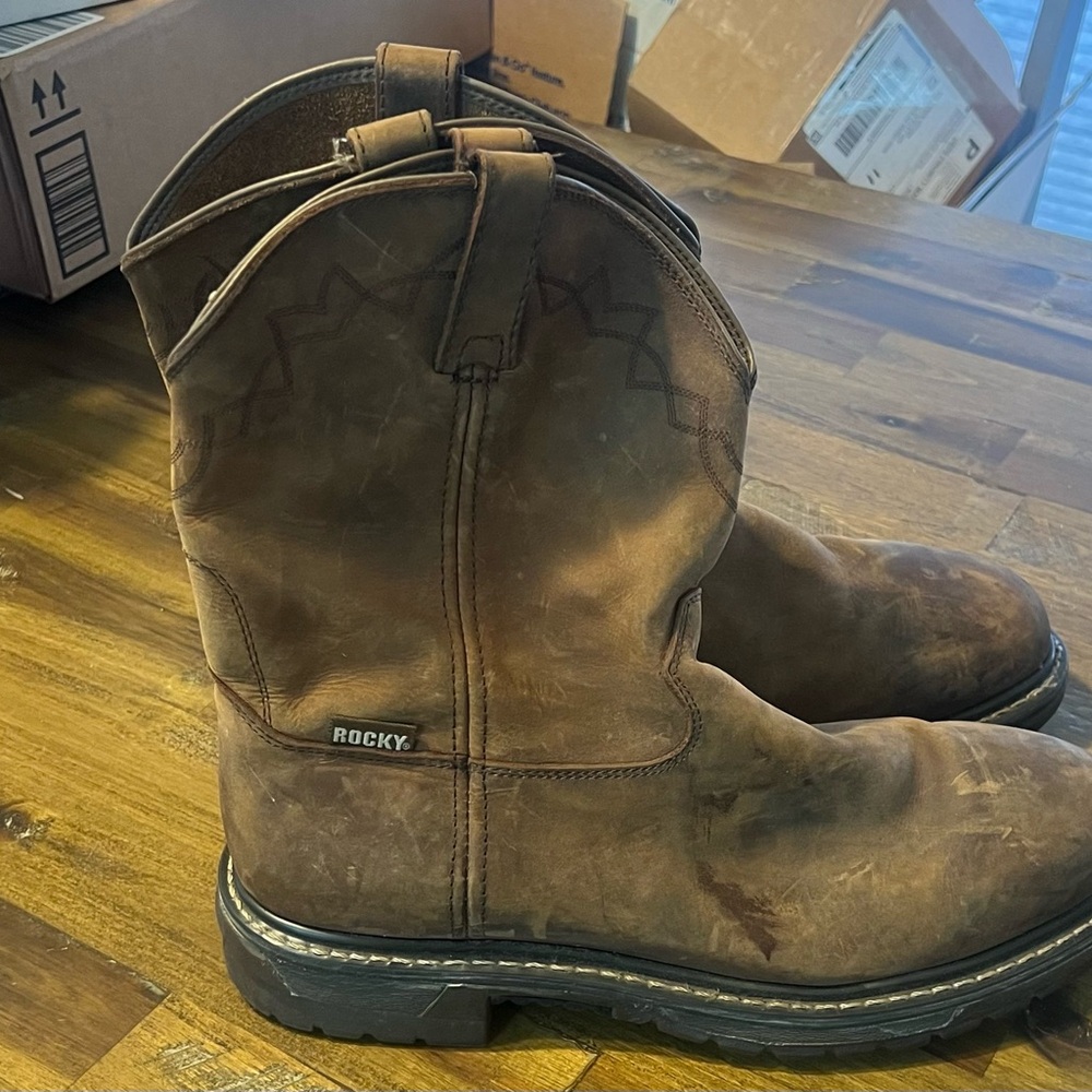 Rocky Brown Roper Leather Boots Classic Western Style